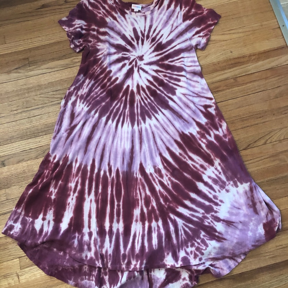 Lularoe tie-dye Carly dress!